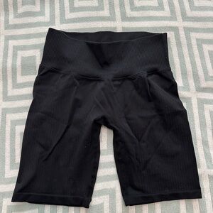 Black Women's Butt-Lifting  High-Waisted Shorts